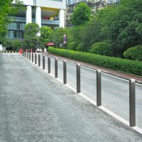 Valencia bollard rectangular in place